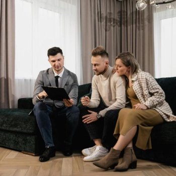 Discussion sur un projet immobilier

